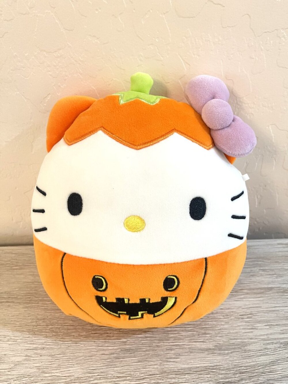 Squishmallows Sanrio Hello Kitty Halloween Pumpkin Costume Stuffed Plush Toy